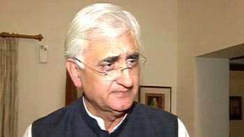 Video : FDI holdback not a setback to the govt: Khurshid