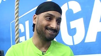 Staying fit with crossfit workout