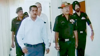 यौन शोषण मामले में यह कैसा इंसाफ...