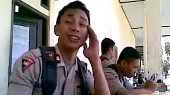 After <i>Chaiyya Chaiyya</i> act, cop gets record deal, and is sacked