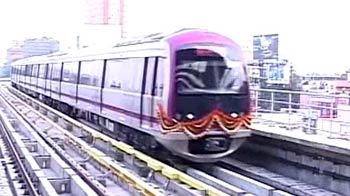 Bangalore metro stops because of plastic bag on tracks