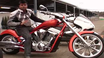 लीजिए हौंडा बाइक्स का मजा...