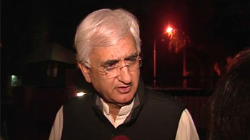 We are not losing any sleep over Anna: Salman Khurshid