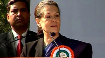 Video : Sonia Gandhi addresses Congress workers