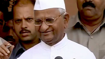 'जगह नहीं मिली तो जेल में अनशन'