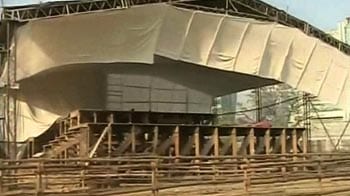 Preparations on at MMRDA Ground for Anna's fast