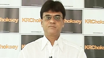 Nifty to trade between 4500-4900: Deven Choksey