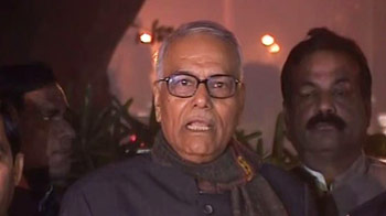 Govt has lost moral authority, PM should resign: Yashwant Sinha Govt has lost moral authority, PM should resign: Yashwant Sinha