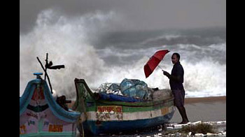 तमिलनाडु पहुंचा समुद्री तुफान