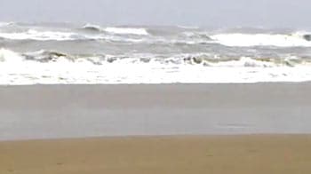 Video : Watch Cyclone Thane video from Krishnapatnam, Nellore