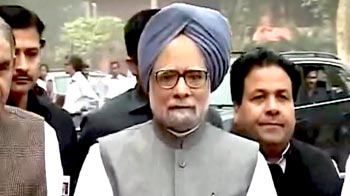 कुडनकुलम पर टिप्पणी को लेकर पीएम को नोटिस