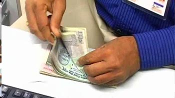 कम हो सकती है लोन की ईएमआई!