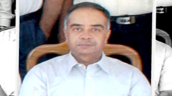 'भ्रष्टाचारी' सैन्य अधिकारी मिल रहा है प्रमोशन