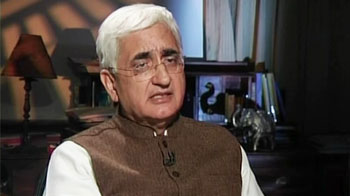 खुर्शीद पर चर्चा करेगा चुनाव आयोग खुर्शीद पर चर्चा करेगा चुनाव आयोग