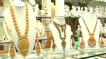 सोने के गहनों पर होगी हॉलमार्किंग