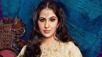 Saif-Amrita's daughter graces magazine cover