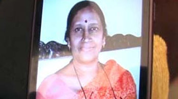 Chennai doctors on strike against colleague's murder Chennai doctors on strike against colleague's murder