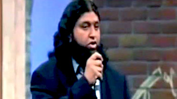 Make Chai Not War: Stand-up comics challenge political correctness