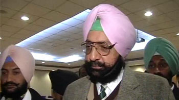 Punjab polls: Amarinder Singh's brother joins Akali Dal