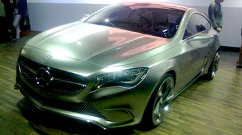 मर्सिडीज लाई युवाओं के लिए कार