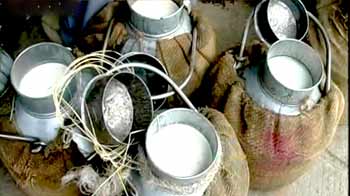 दूध के नाम पर बेचा जा रहा है जहर