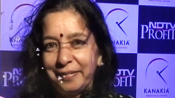 Axis Bank wins the Business Leadership Awards 2011