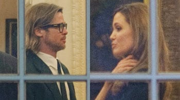 Video : Brad Pitt, Angelina Jolie meet Barack Obama