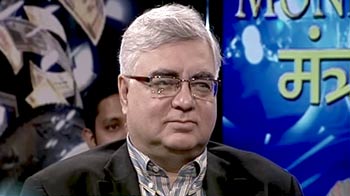 Money Mantra: Experts on threats to global economy in 2012