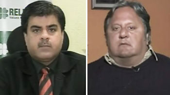 Buy DLF, Opto Circuits, R-Com stocks, Sell Bajaj Auto: Salil Sharma