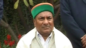 Sorry and sad' over dispute with army chief: Antony