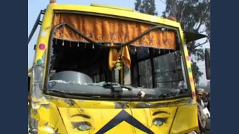 Fog causes seven car pile-up on highway, two dead