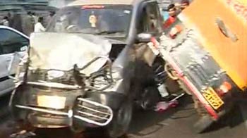 Pune bus driver hits 40 vehicles, 9 dead
