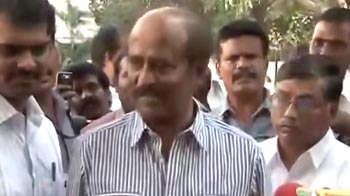 Very soon I would come on screen: Rajinikanth tells fans