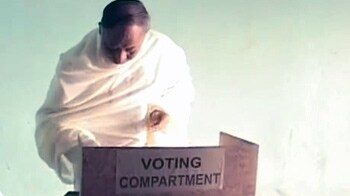 Videos : मणिपुर में कड़ी सुरक्षा के बीच मतदान