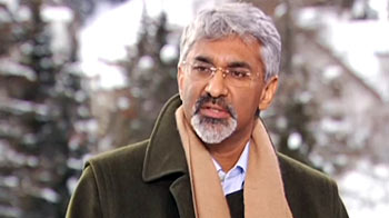 Interest rates unlikely to ease soon: IDFC CEO