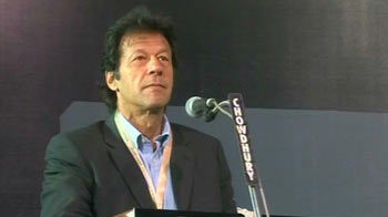 Fight elections to fight corruption: Imran Khan to Anna