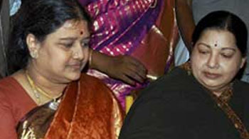 Jayalalithaa's former aide Sasikala's brother arrested