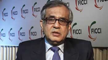 Budget should focus on fiscal consolidation: FICCI