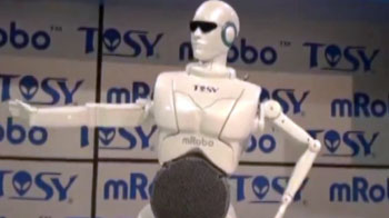 A dancing robot speaker