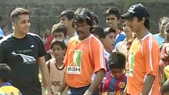 Video : Marks For Sports: Dhanraj's hockey camp in Mumbai