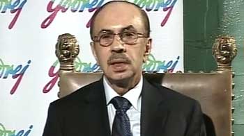 Video : Fall in interest rates to boost demand for property: Adi Godrej