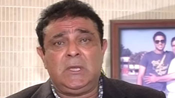 Yuvraj cracking jokes in hospital, says his father