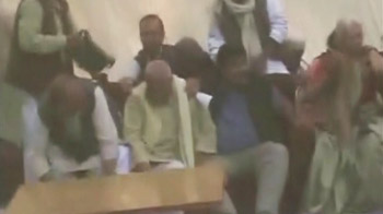 Gadkari's stage collapses in Uttar Pradesh, nobody's injured