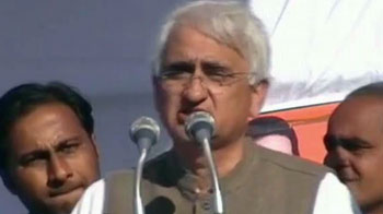 Sonia Gandhi cried after seeing Batla House encounter images: Salman Khurshid