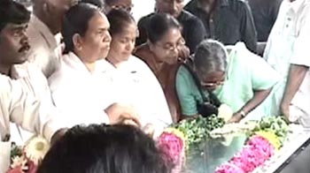 15-year-old stabs teacher: What's pushing students?