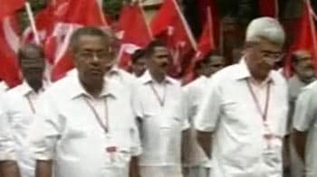 Video : Infighting continues in CPM
