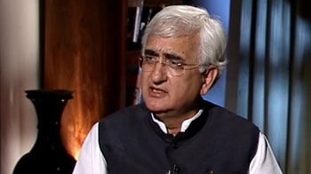 Video : Salman Khurshid speaks to Prime Minister, says ready to accept any decision