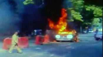 Mobile phone footage of car explosion near PM's residence