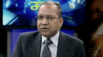 Money Mantra: Experts discuss employment outlook despite global slowdown