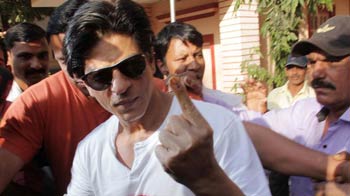 Bollywood steps out to vote for Mumbai